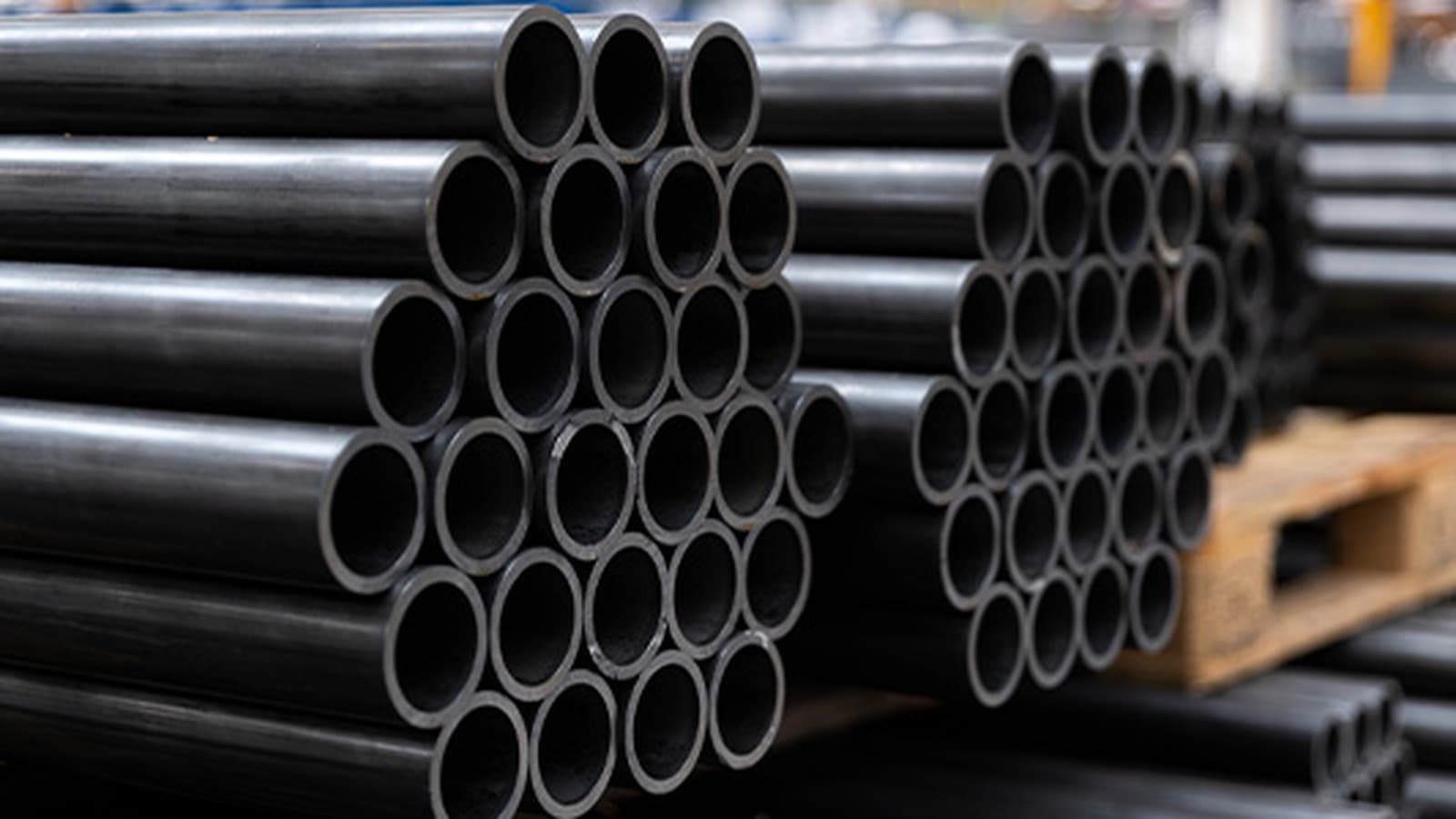 Steel tubes and pipes